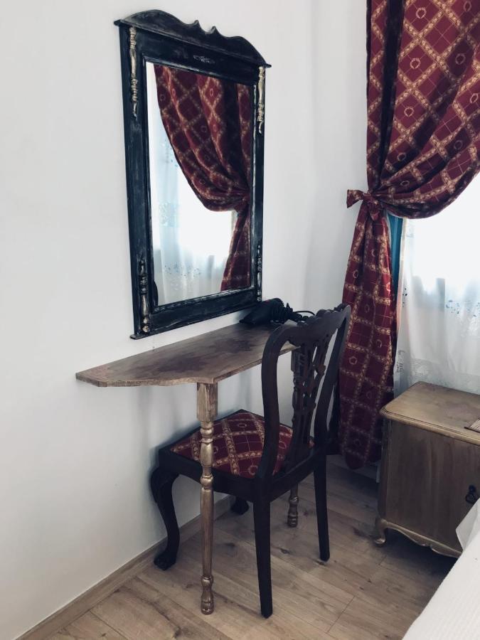 Dioni Hotel Chania  ภายนอก รูปภาพ